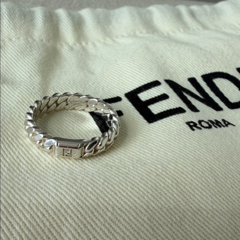 Fendi Silver FF logo ring - Picture 2 of 9
